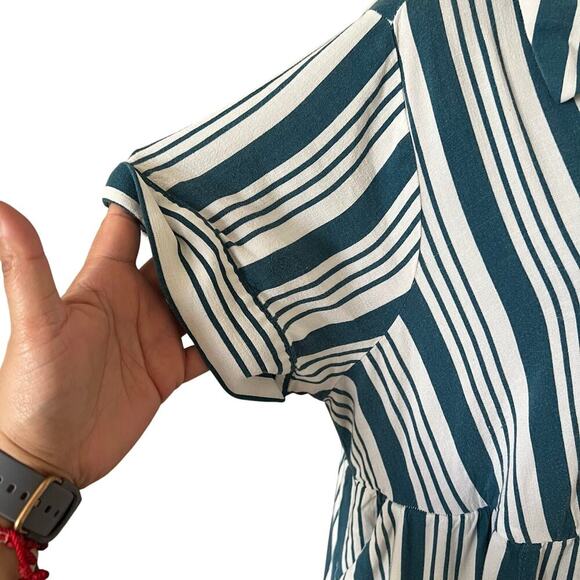 Torrid Women's Striped Short Sleeve Maxi Dress Size 2/ 2XL Summer Casual Comfort - Picture 5 of 8